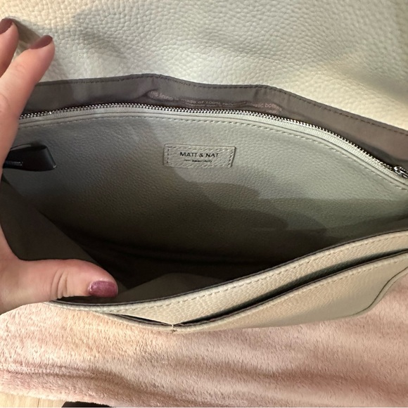 Matt & Nat Alik Vegan Shoulder Bag - in the colour Dream - Beige - Picture 7 of 12